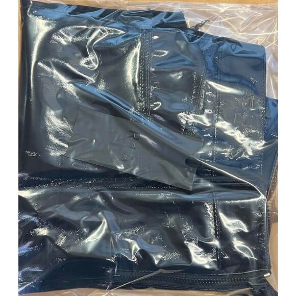 NWT! RtA Denim - Back is Patent Exposed zipper Raw hem SKIRT BLACK 4 - Picture 10 of 10